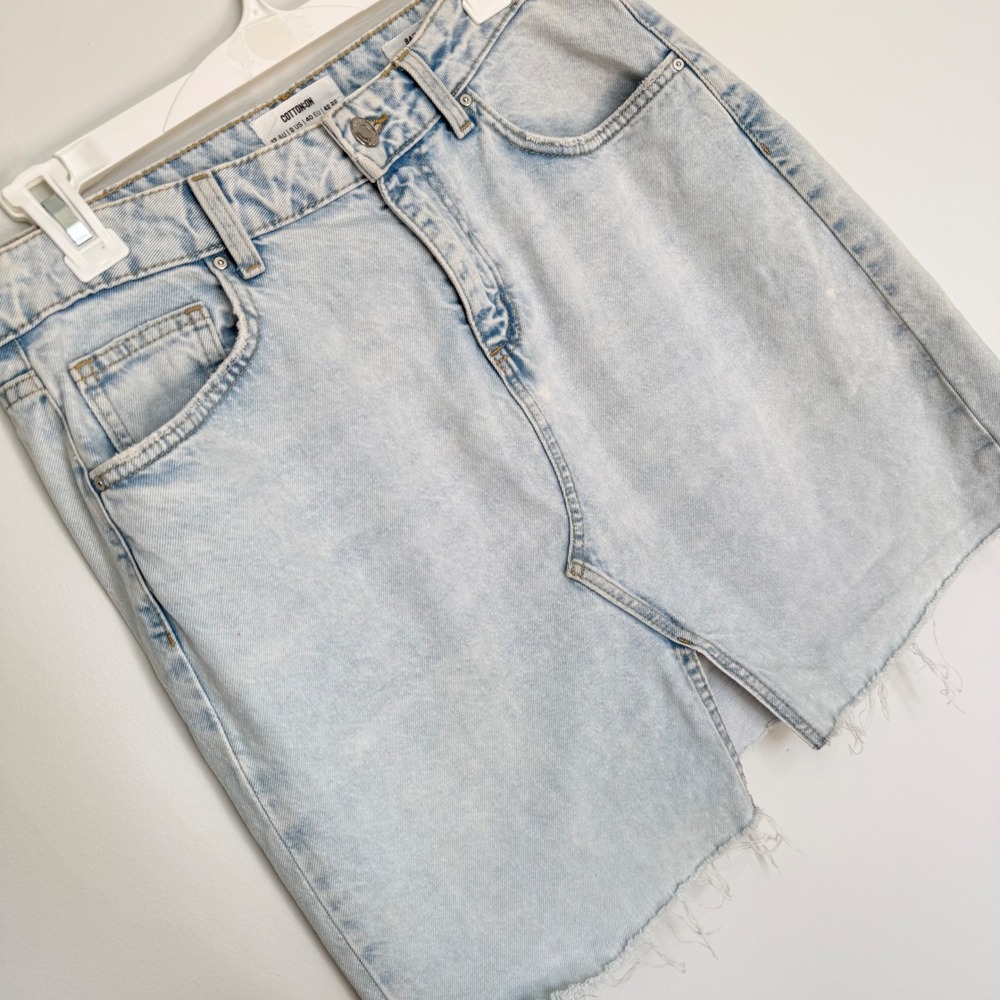 M6 Cotton On Light Blue Denim Split A-Line Mini Skirt Frayed Edge Denim Skirt